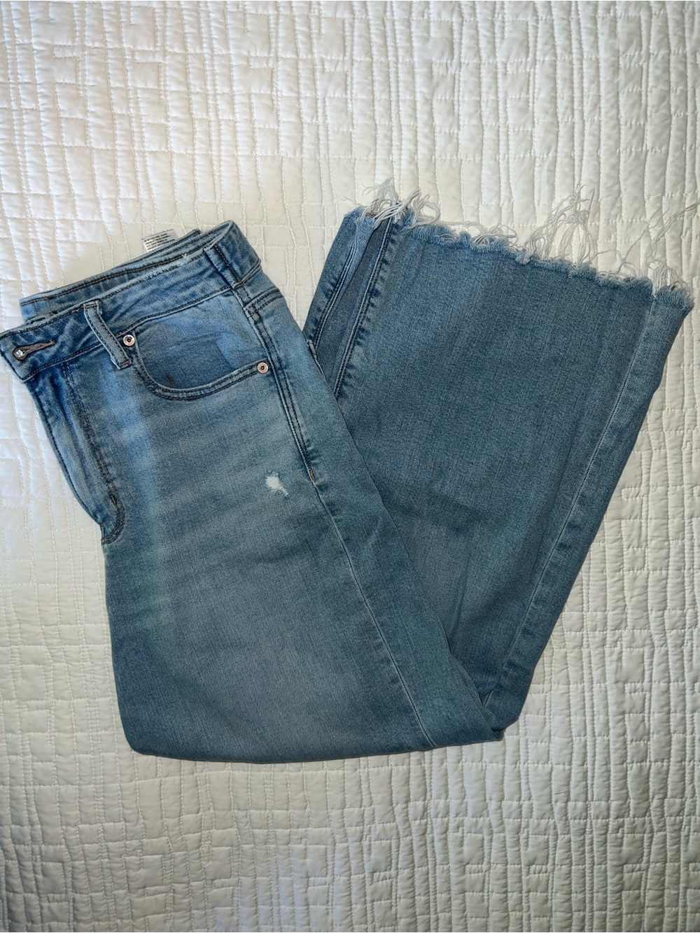 American Eagle Super High Rise Baggy Jeans size 6S